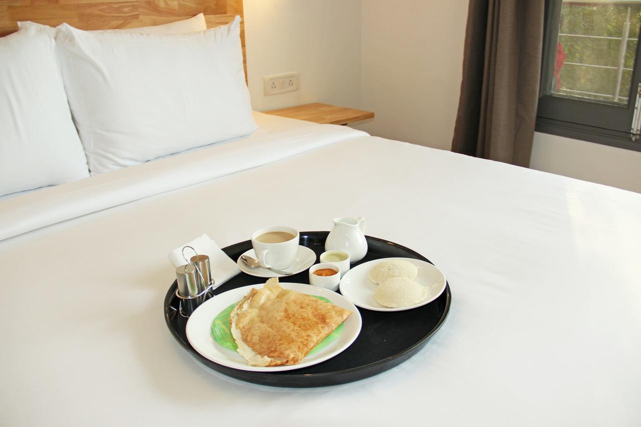 Oyo 4824 Hotel Star Kochi Esterno foto